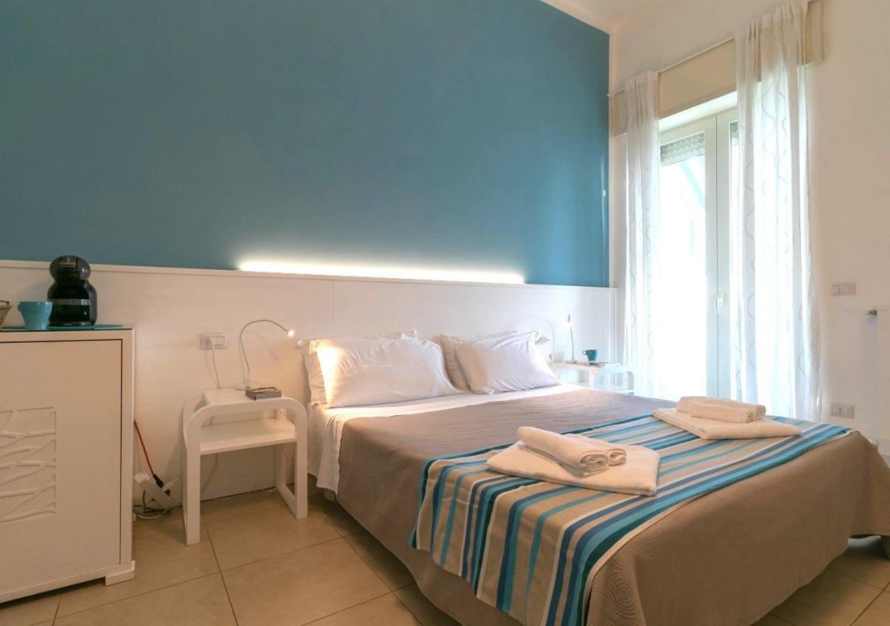 Fronte Mare Rooms By Salentolimit Porto Cesareo Exterior foto