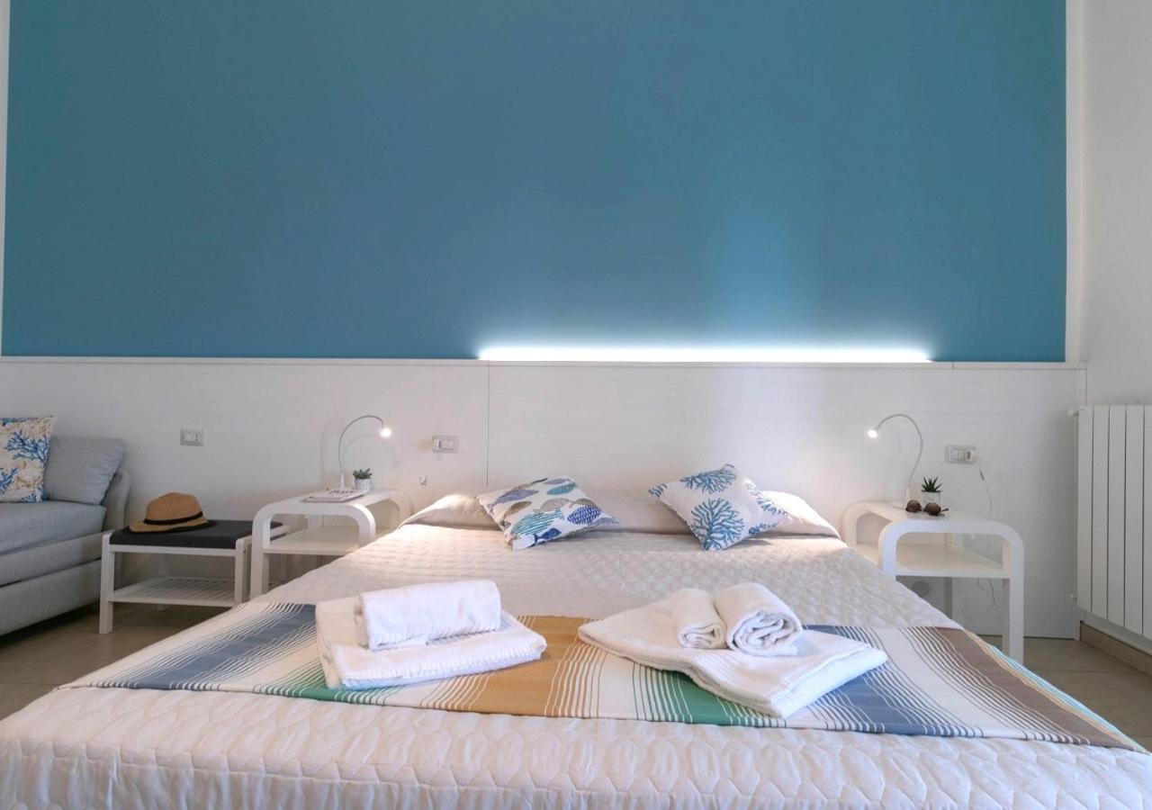 Fronte Mare Rooms By Salentolimit Porto Cesareo Exterior foto